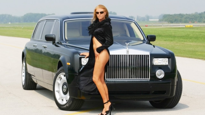 Юля гаврилина Rolls Royce